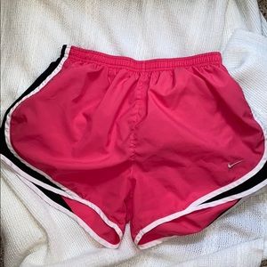 Nike shorts- M
